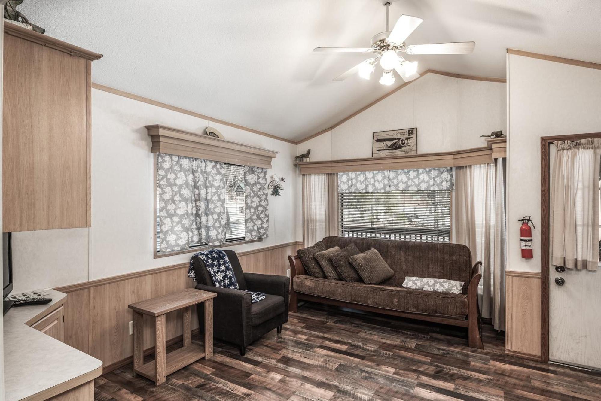 Rainbow Lake Cabin & Rv Resort 루이도소 외부 사진