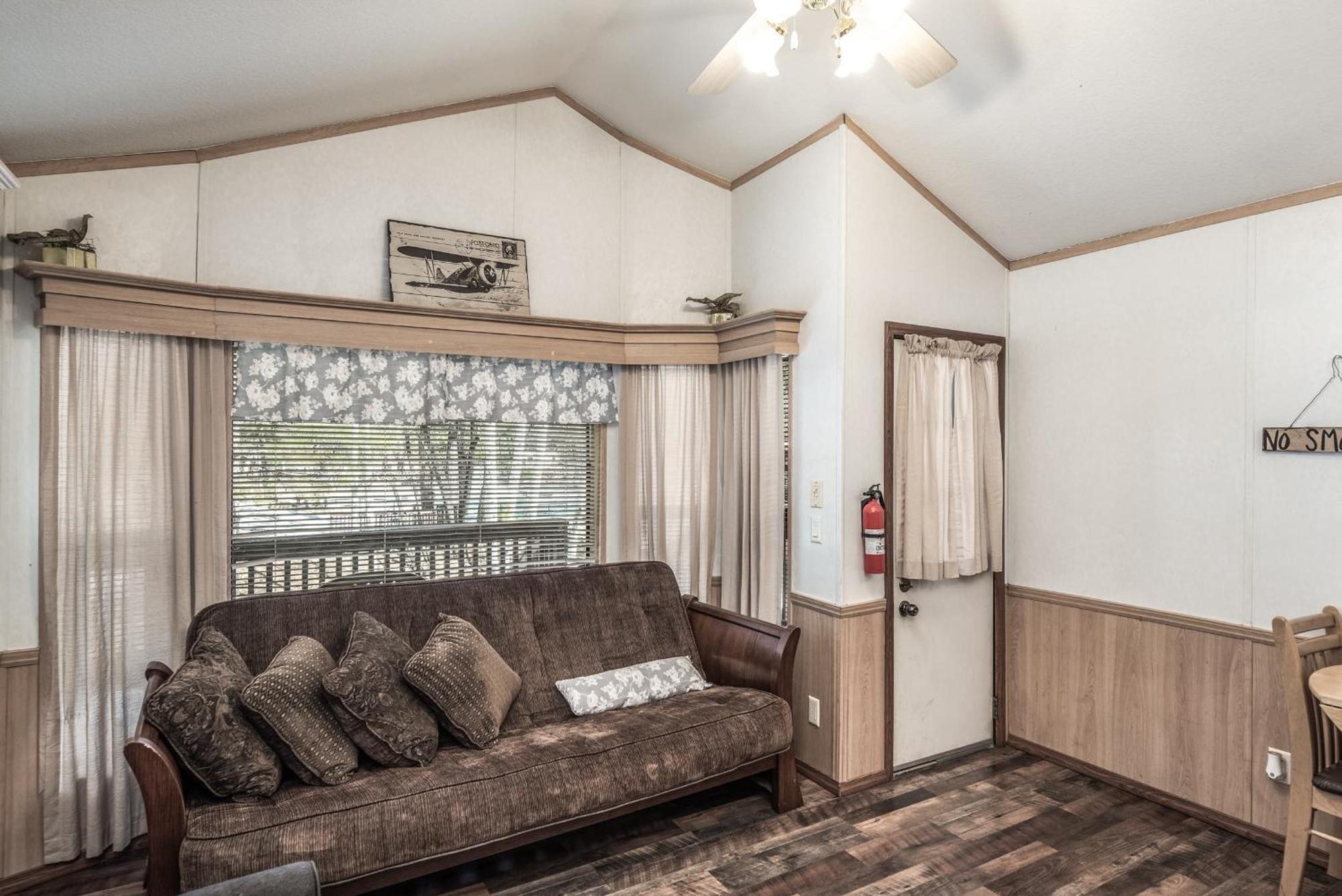 Rainbow Lake Cabin & Rv Resort 루이도소 외부 사진